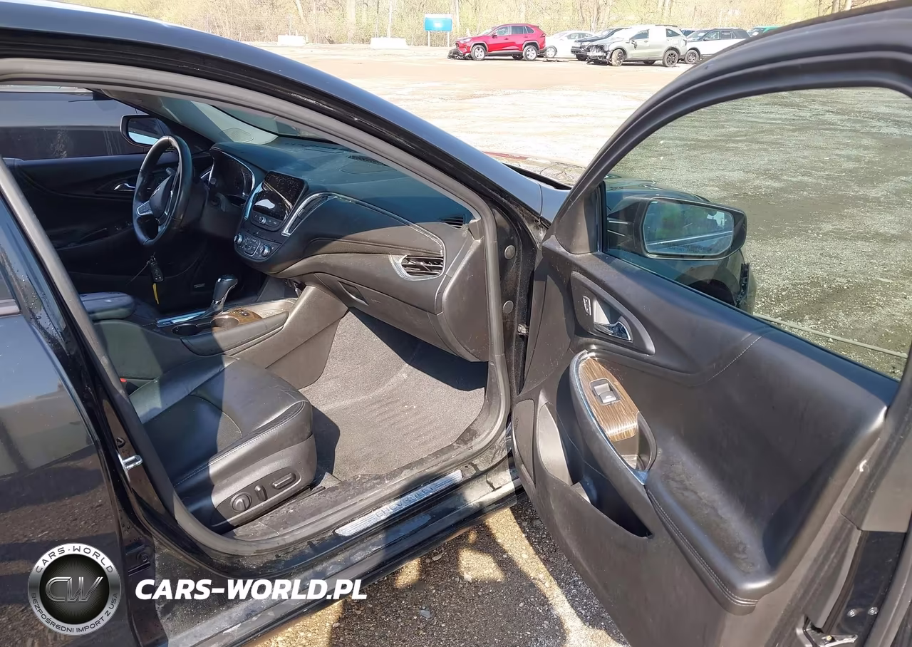 2017 Chevrolet Malibu Premier VIN:1G1ZH5SX0HF110040 - 5