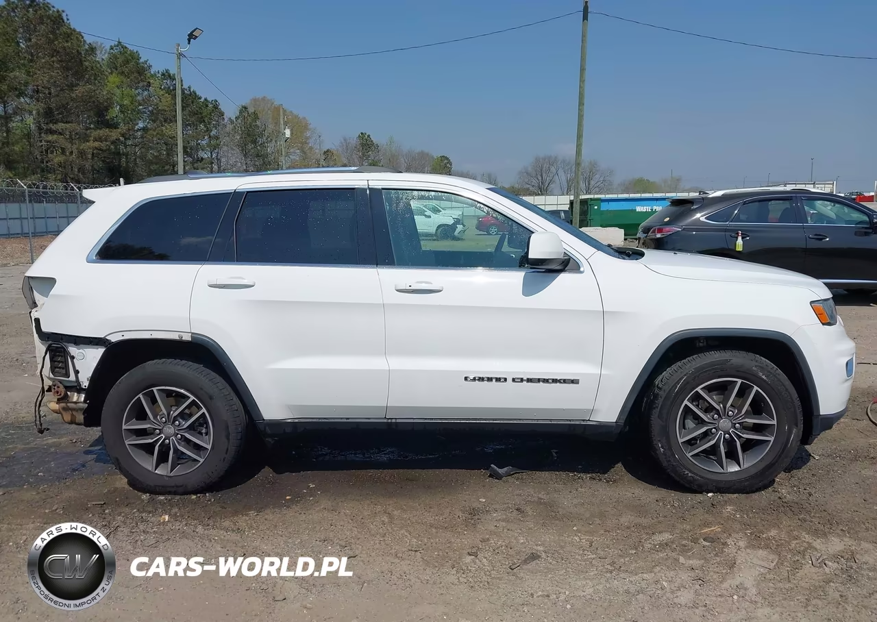 2018 Jeep Grand Cherokee Laredo E 4X2 VIN:1C4RJEAG8JC480463 - 14