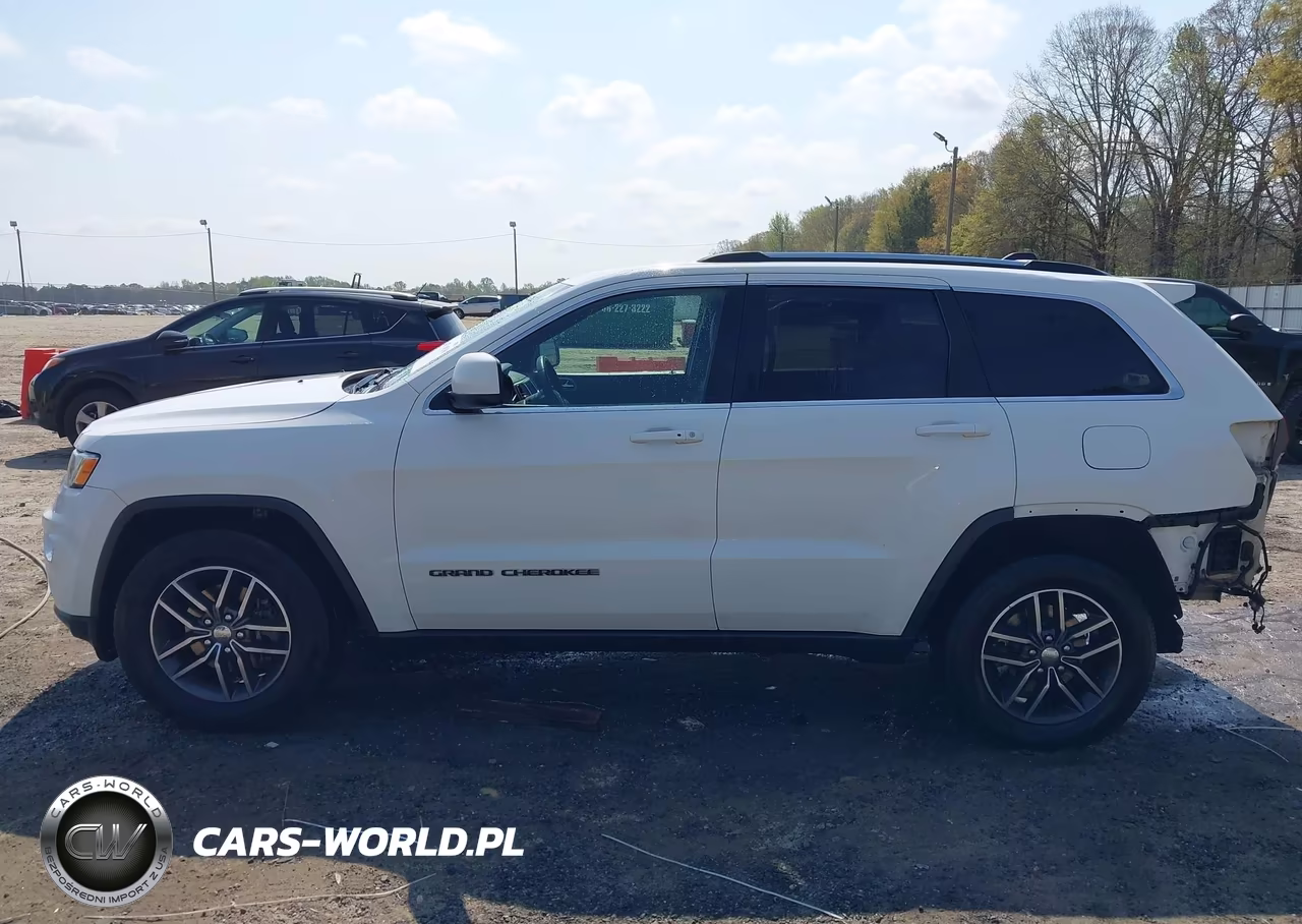 2018 Jeep Grand Cherokee Laredo E 4X2 VIN:1C4RJEAG8JC480463 - 15