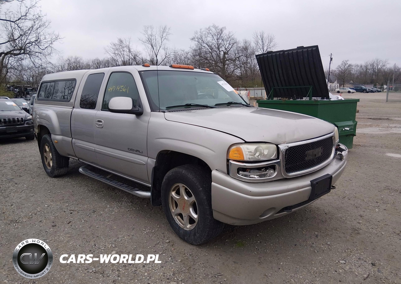 2004 GMC Sierra 1500 Denali