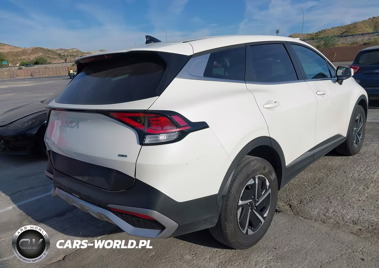 2023 Kia Sportage Hybrid Lx VIN:KNDPUCAG3P7111546 - 4
