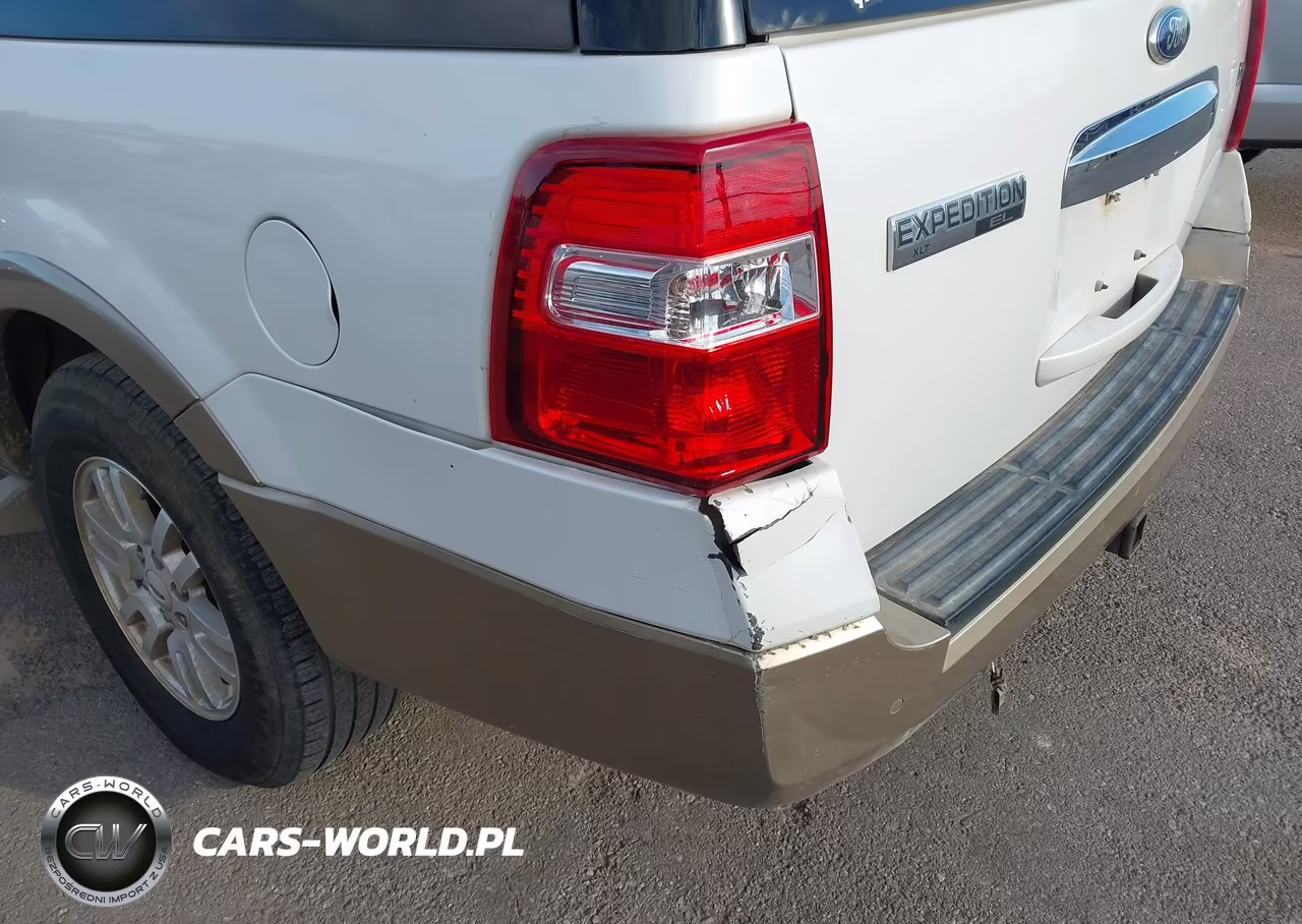 2014 Ford Expedition El Xlt VIN:1FMJK1J51EEF50733 - 17