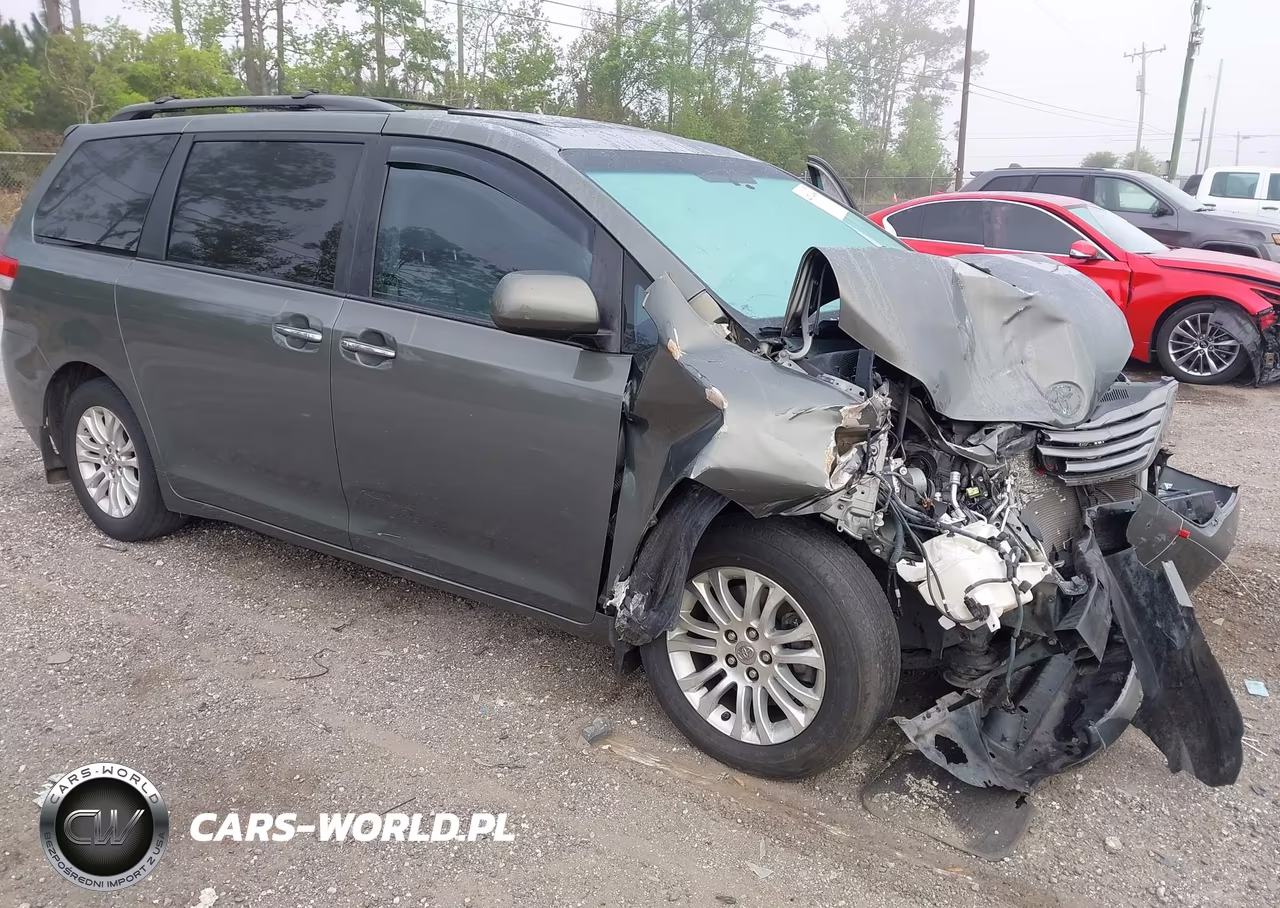 2011 Toyota Sienna Xle