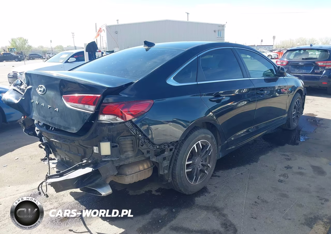 2018 Hyundai Sonata Se VIN:5NPE24AF6JH620351 - 4