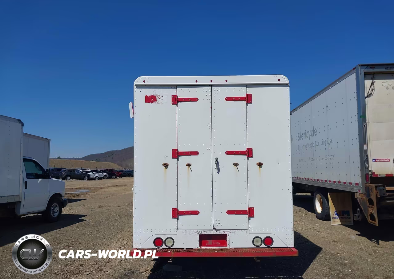 2013 Ford E-350 Stripped VIN:1FC3E3KL9DDA68402 - 18