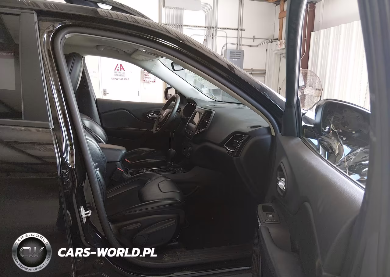 2020 Jeep Cherokee Altitude Fwd VIN:1C4PJLLB0LD645531 - 5