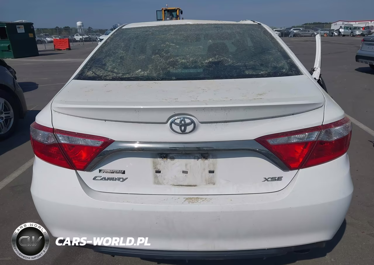 2017 Toyota Camry Xse VIN:4T1BF1FK0HU287832 - 16