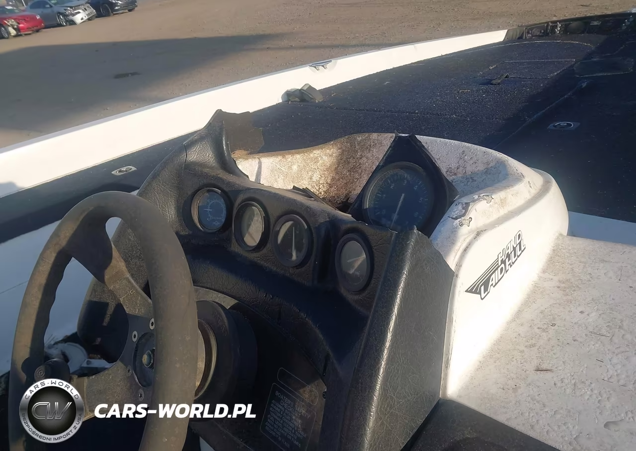 1996 Javelin Boat - Motor - Trailer VIN:BNZ45120G596 - 7