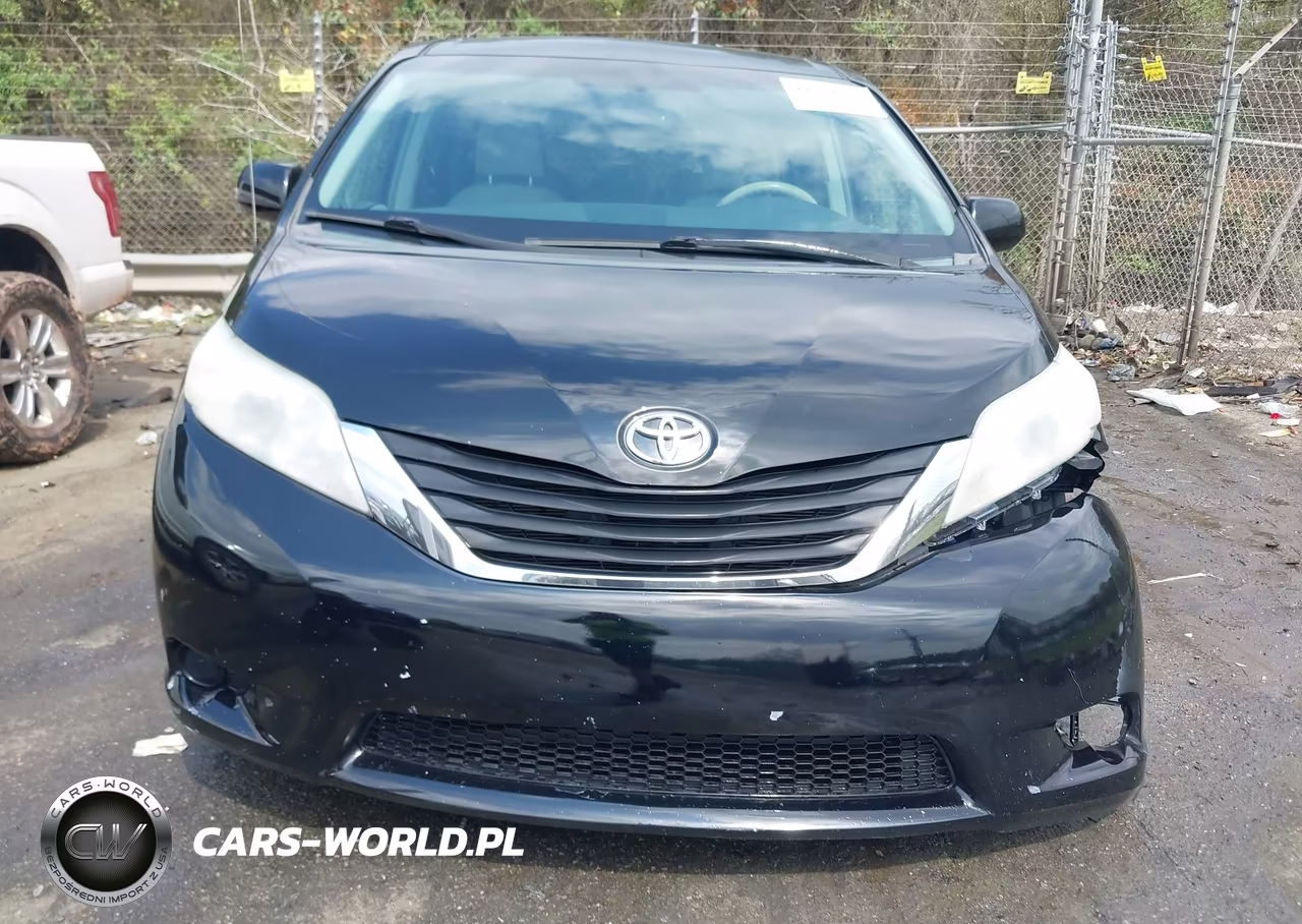 2013 Toyota Sienna Le V6 8 Passenger VIN:5TDKK3DC9DS287186 - 12
