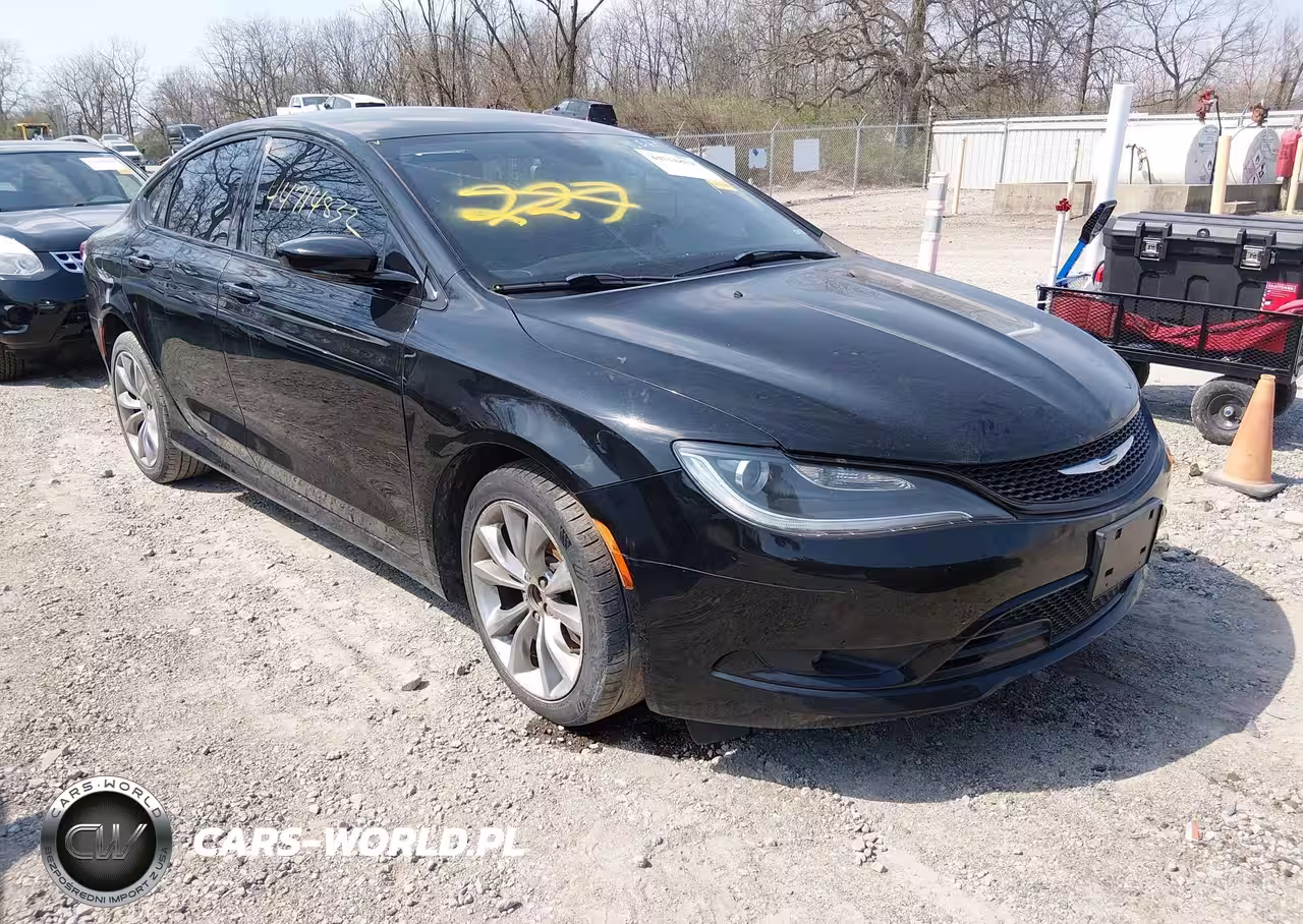2015 Chrysler 200 S