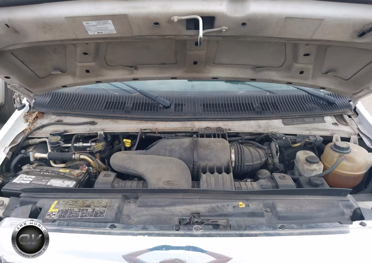 2010 Ford E-350 Super Duty Xlt VIN:1FBNE3BL8ADA81313 - 10