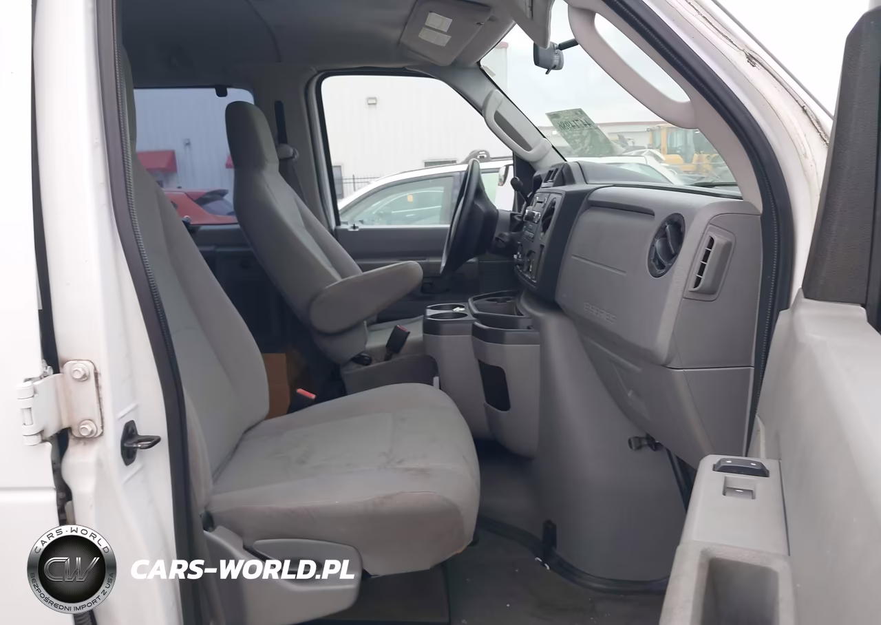 2010 Ford E-350 Super Duty Xlt VIN:1FBNE3BL8ADA81313 - 5