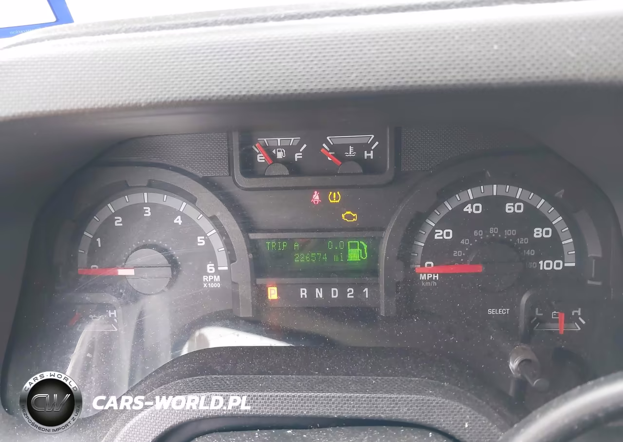 2010 Ford E-350 Super Duty Xlt VIN:1FBNE3BL8ADA81313 - 7
