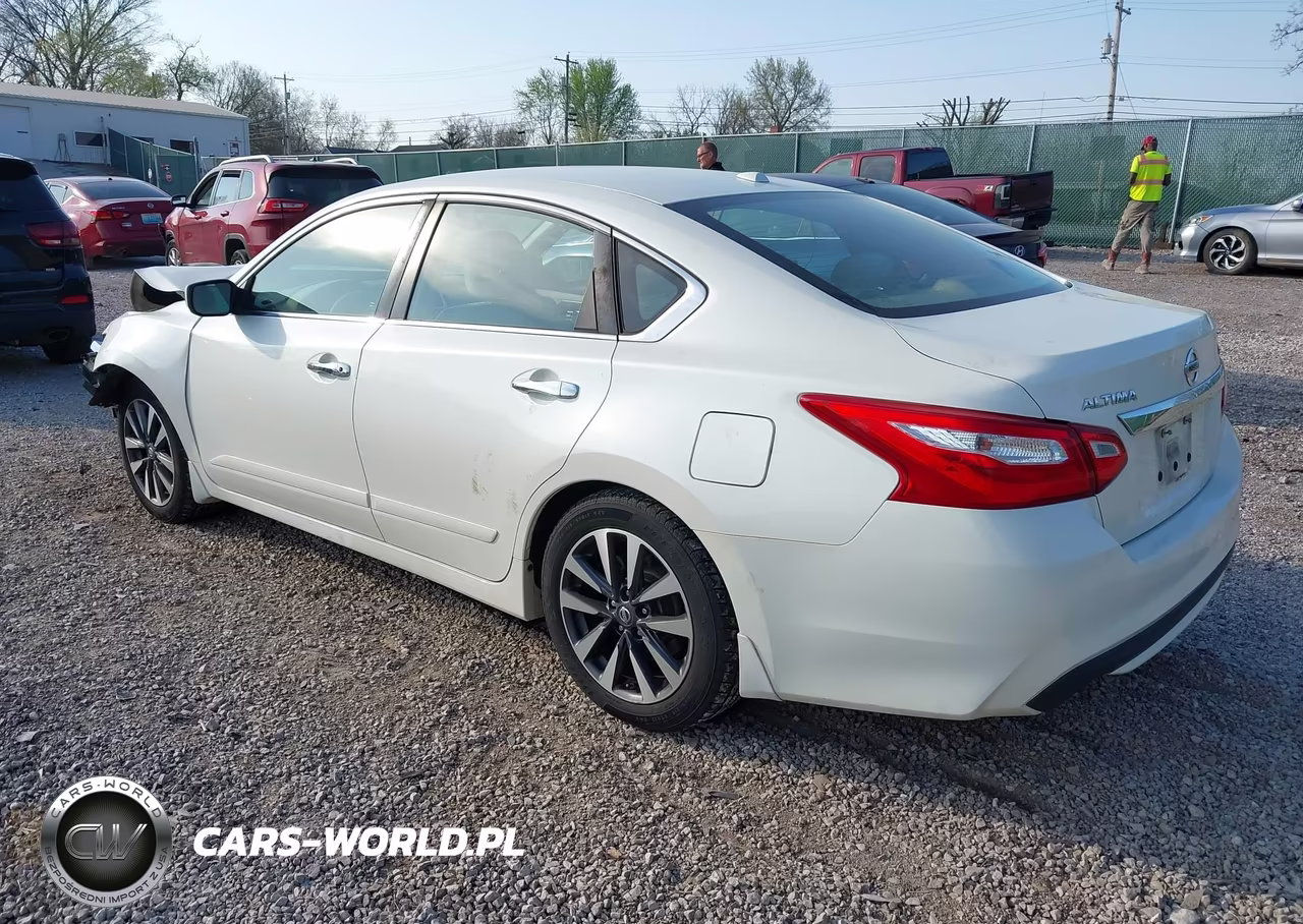 2017 Nissan Altima 2.5 Sv VIN:1N4AL3APXHC214809 - 3
