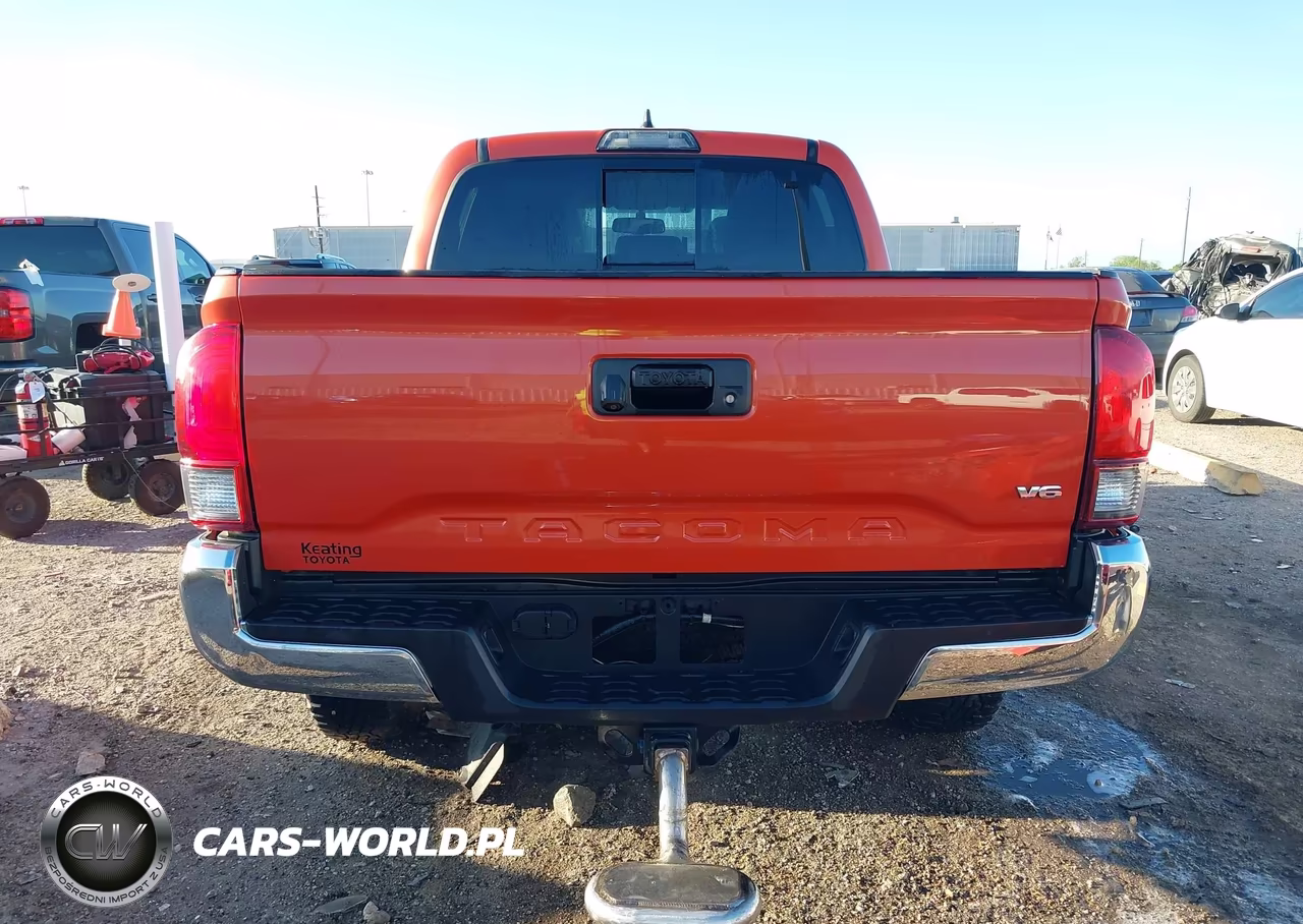 2017 Toyota Tacoma Trd Off Road VIN:5TFCZ5AN0HX115498 - 17