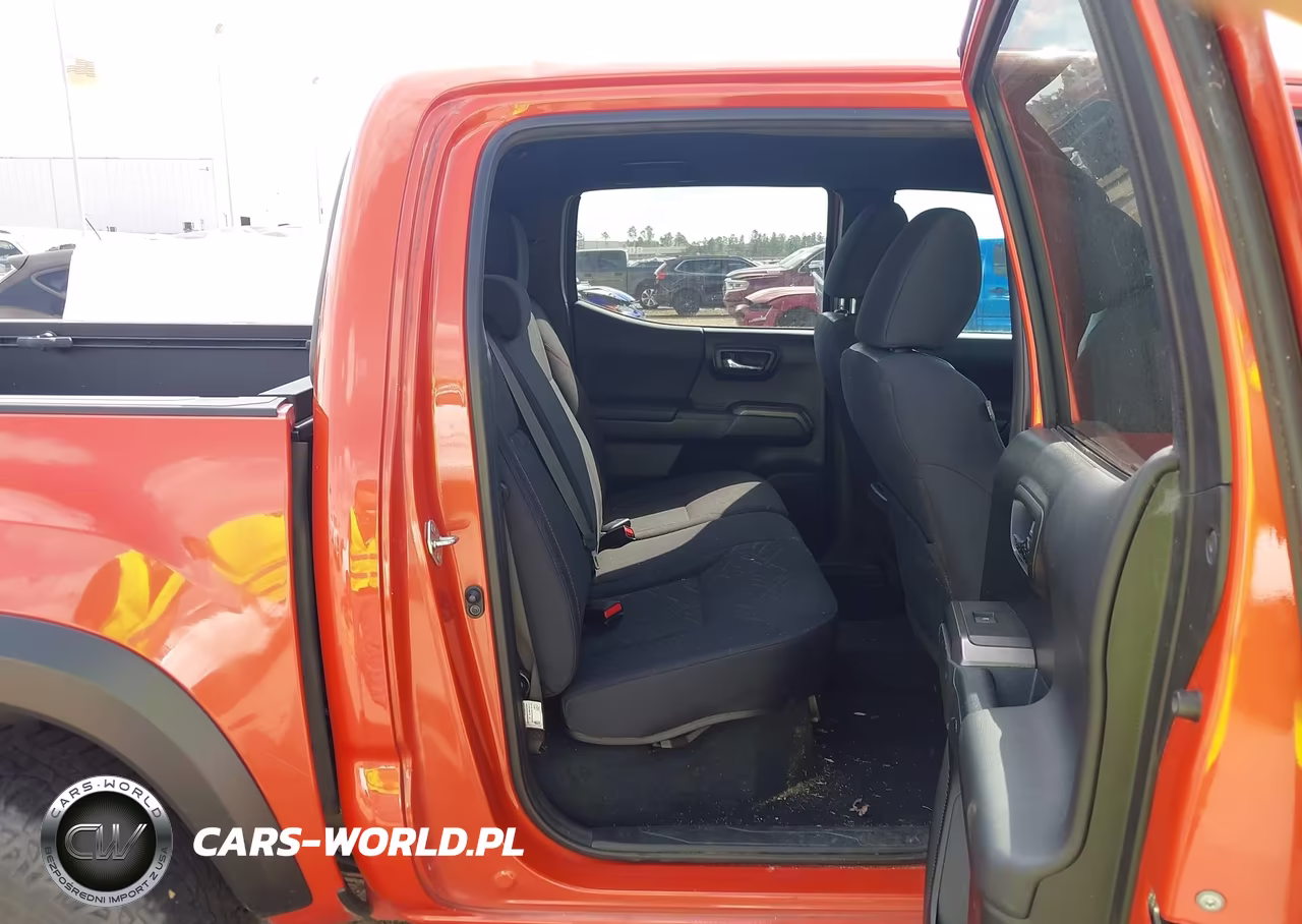 2017 Toyota Tacoma Trd Off Road VIN:5TFCZ5AN0HX115498 - 8