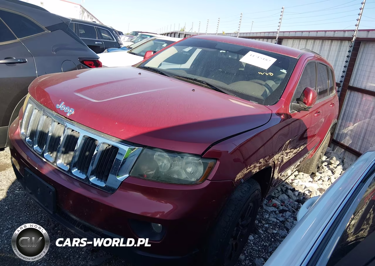 2013 Jeep Grand Cherokee Laredo VIN:1C4RJFAG4DC555914 - 2
