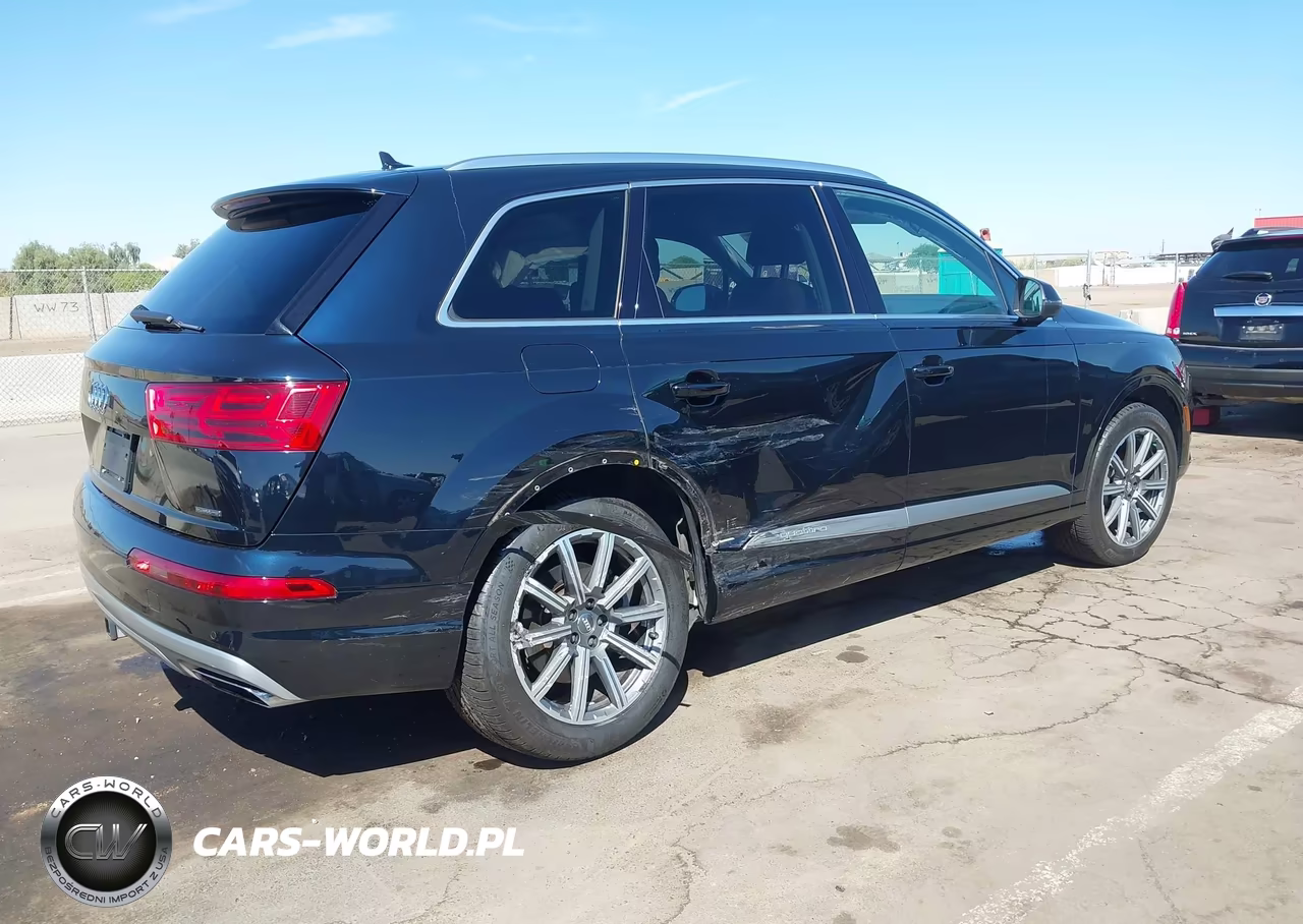 2018 Audi Q7 2.0T Premium VIN:WA1LHAF73JD006265 - 4