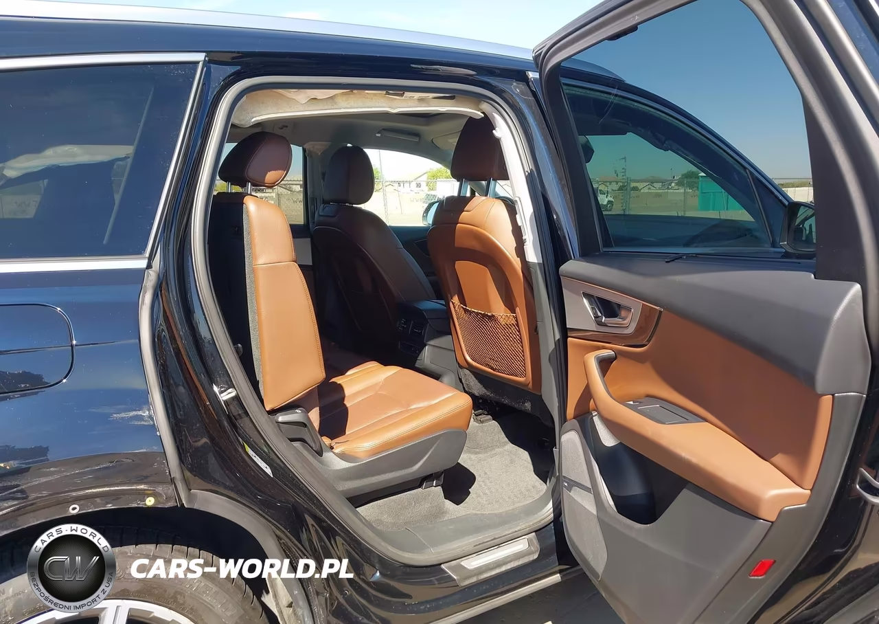2018 Audi Q7 2.0T Premium VIN:WA1LHAF73JD006265 - 8