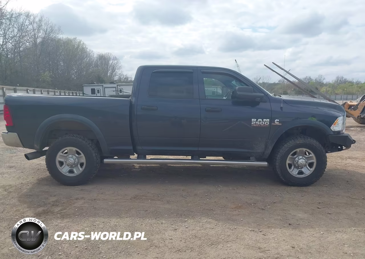 2016 Ram 2500 Tradesman VIN:3C6UR5CL5GG294860 - 13