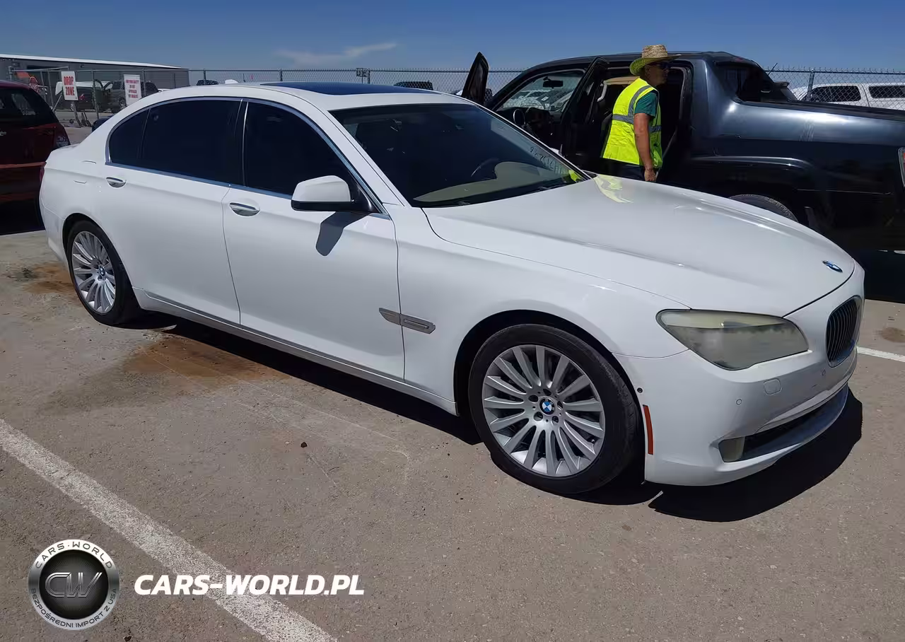 2012 BMW 750Li