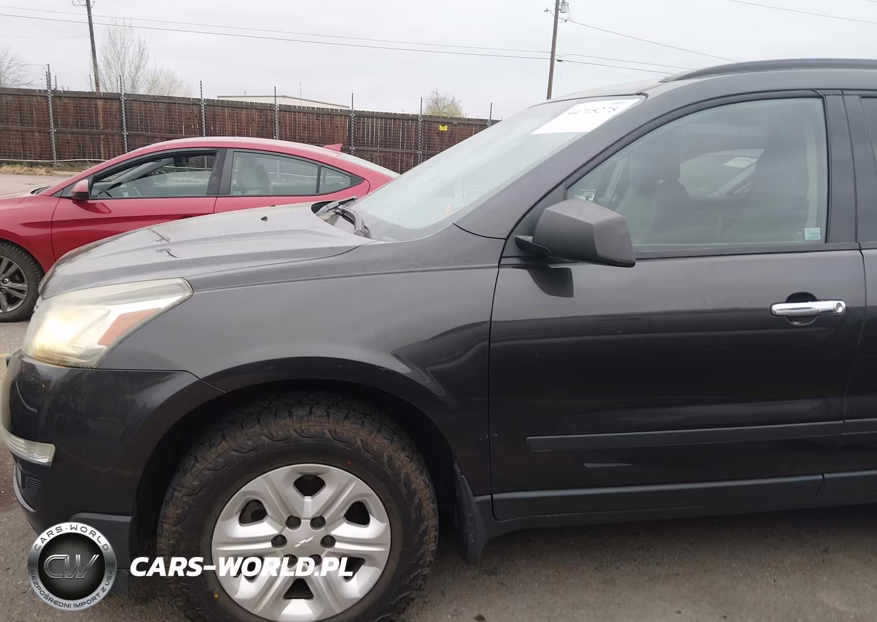 2014 Chevrolet Traverse Ls VIN:1GNKRFED6EJ338590 - 16
