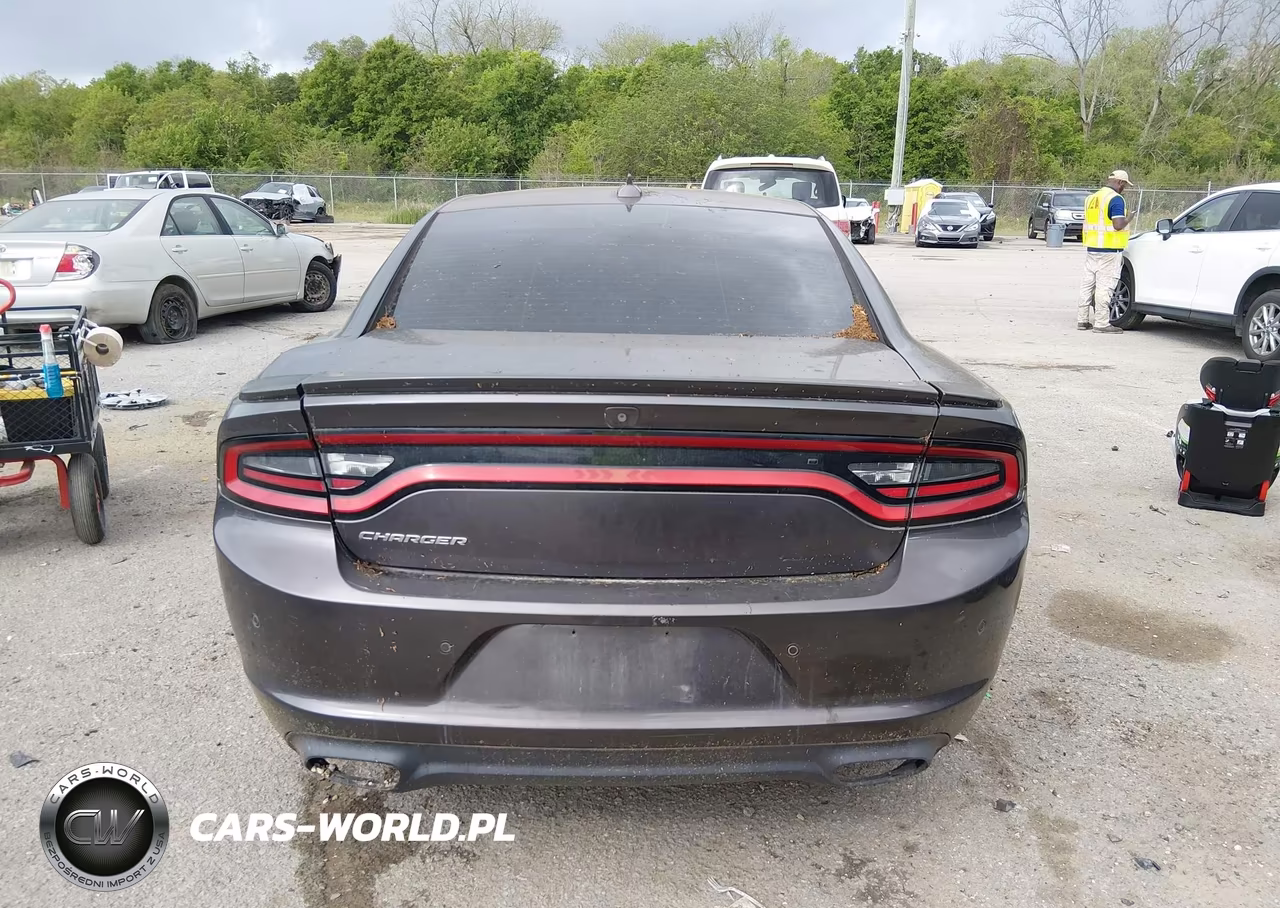 2015 Dodge Charger Sxt VIN:2C3CDXHGXFH800552 - 16
