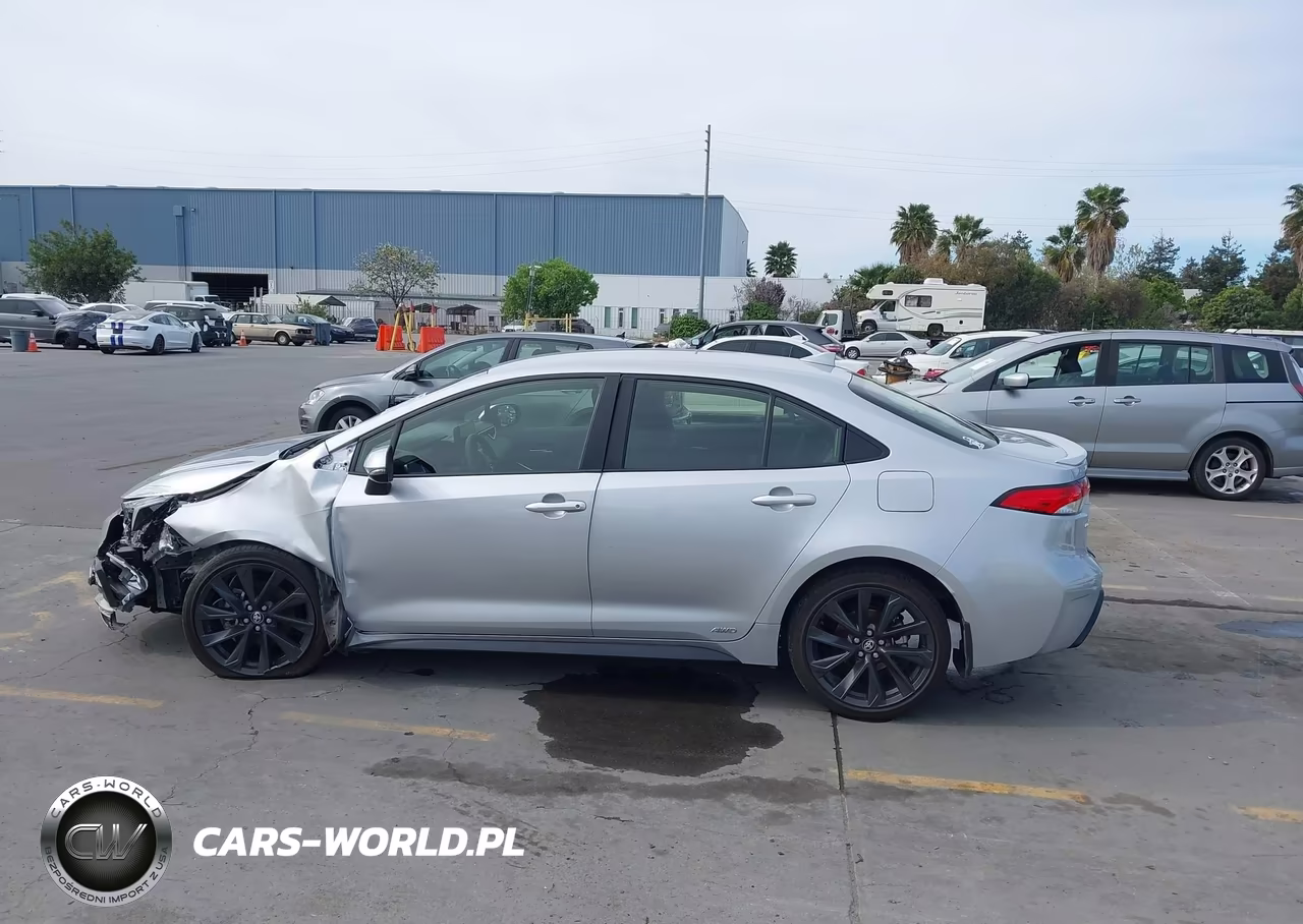 2025 Toyota Corolla Hybrid Se VIN:JTDBDMHE0S3020643 - 14