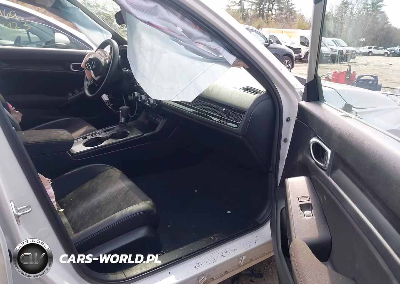 2025 Honda Civic Sedan Sport VIN:19XFL2H84SE021693 - 5