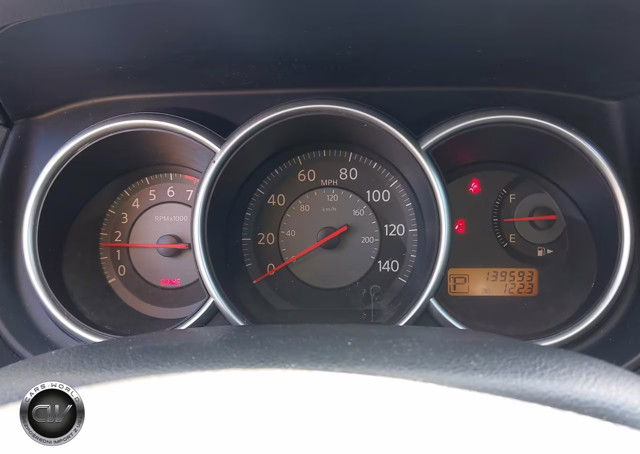 2009 Nissan Versa 1.8S VIN:3N1BC13E29L435893 - 7