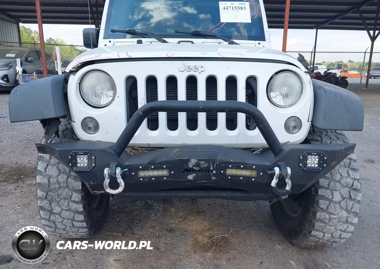 2014 Jeep Wrangler Unlimited Sport VIN:1C4BJWDG5EL307802 - 6