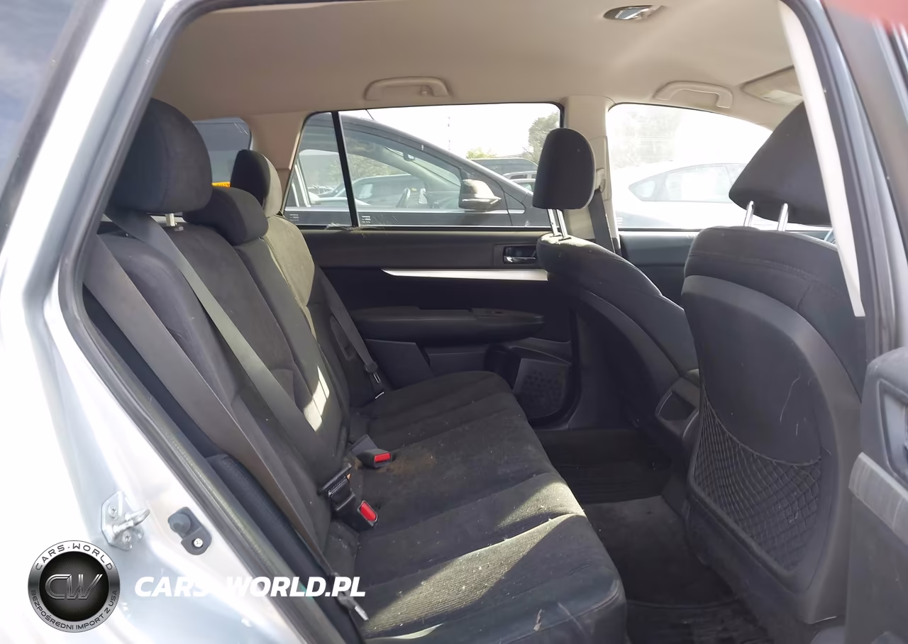 2013 Subaru Outback 2.5I Premium VIN:4S4BRBCC6D3322500 - 8