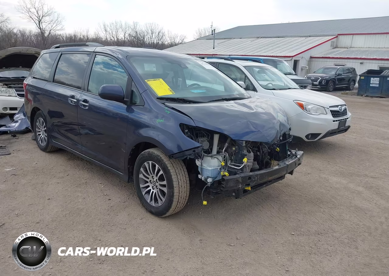 2019 Toyota Sienna Xle 8 Passenger