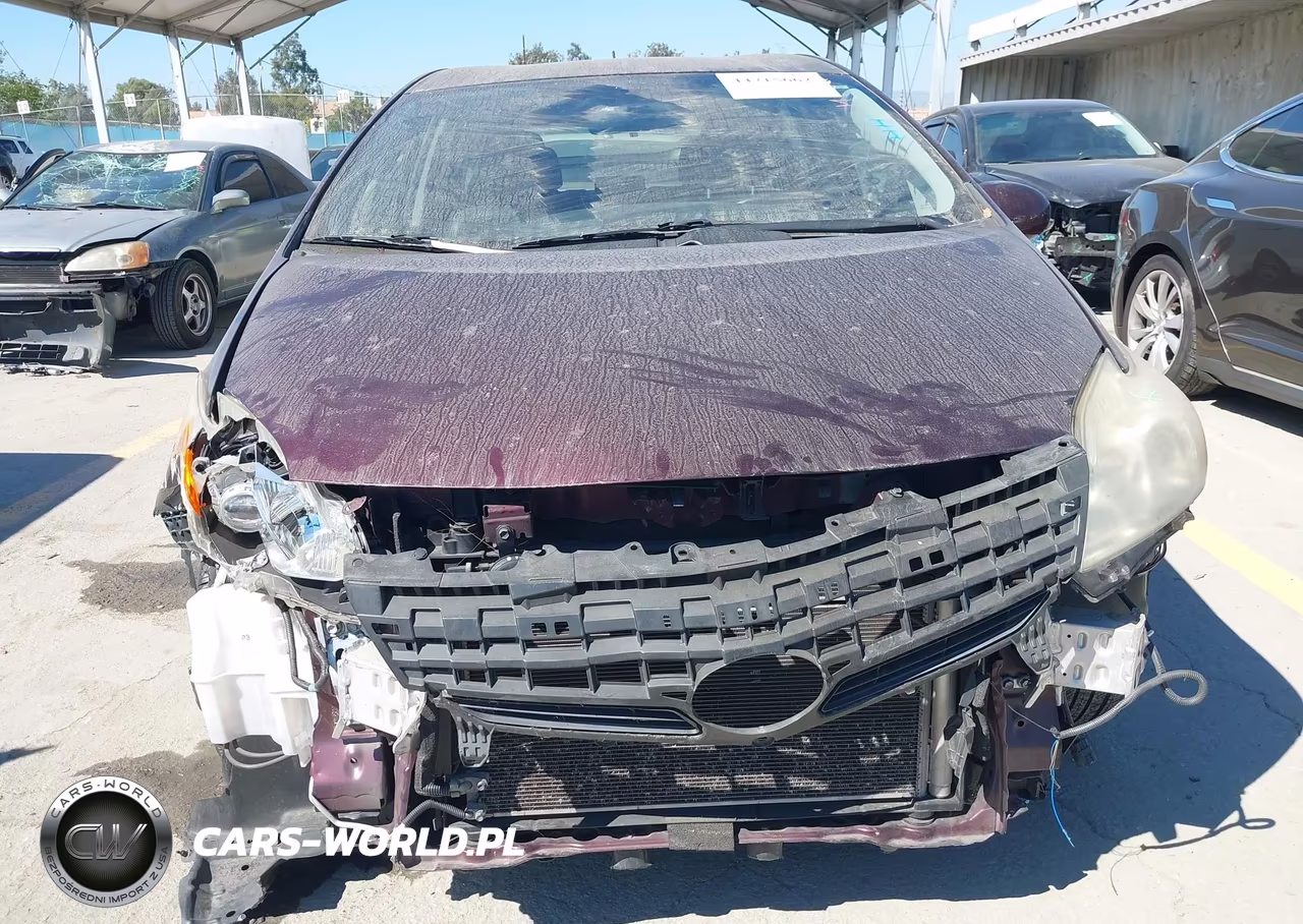 2013 Toyota Prius Three Se VIN:JTDKN3DU4D5610372 - 13