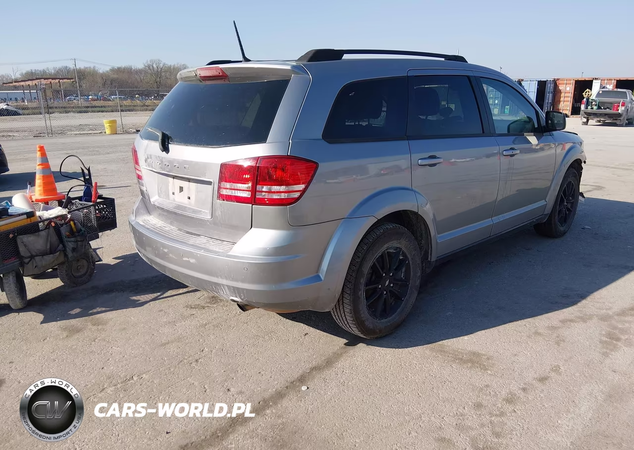 2020 Dodge Journey Se Value VIN:3C4PDCABXLT279596 - 4