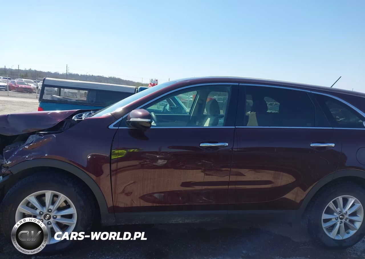 2019 Kia Sorento 3.3L Lx VIN:5XYPG4A58KG559353 - 14