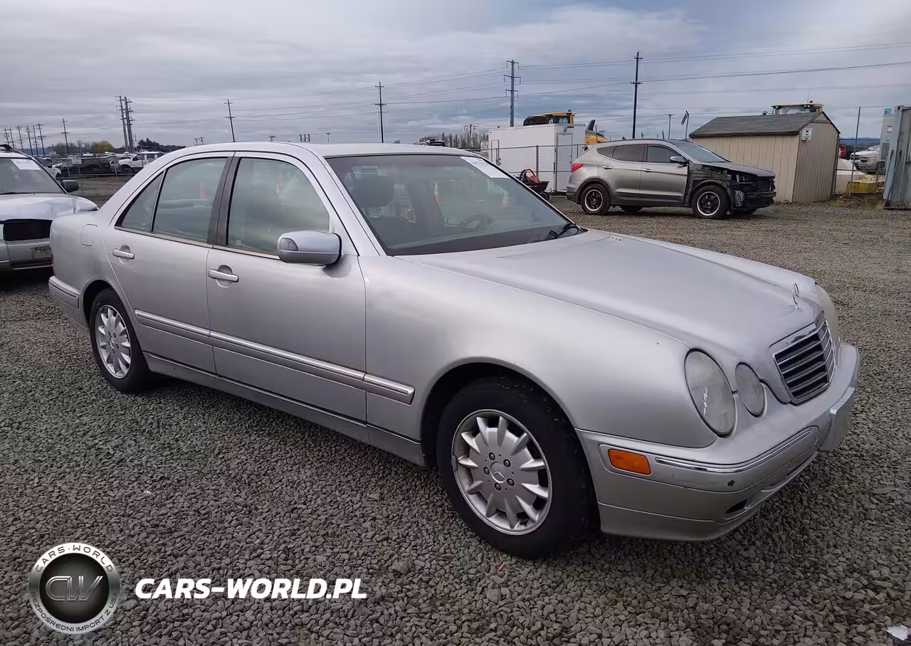 2000 Mercedes-Benz E 320 4M