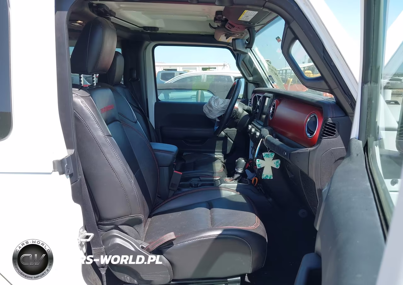 2023 Jeep Wrangler 2-Door Rubicon 4X4 VIN:1C4HJXCG3PW630040 - 5