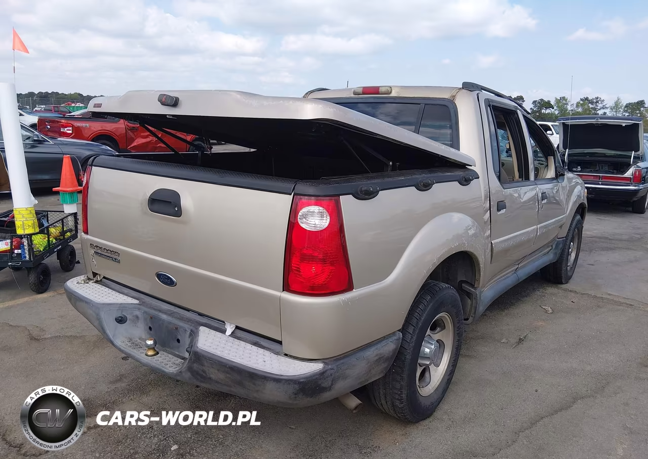 2004 Ford Explorer Sport Trac VIN:1FMZU67K74UA46845 - 4