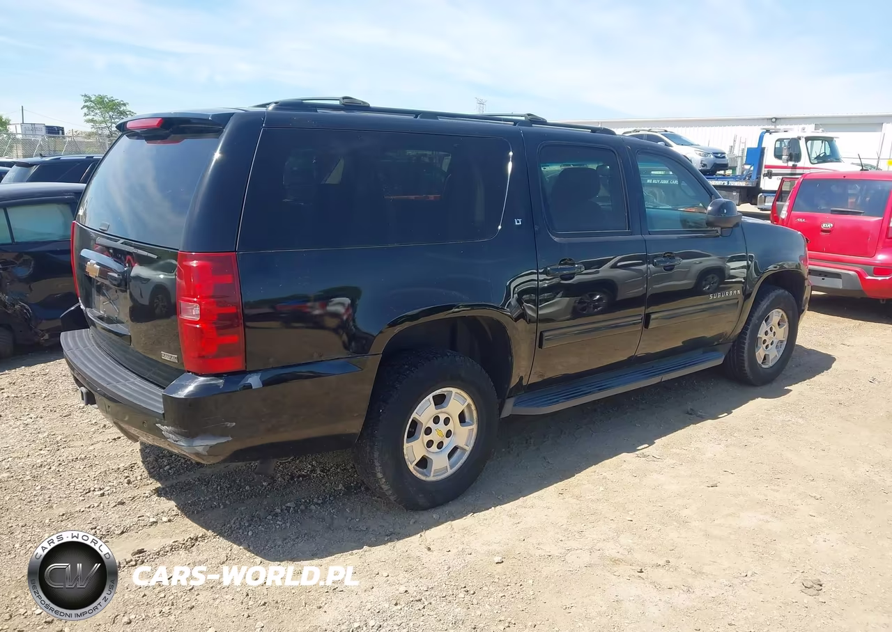 2012 Chevrolet Suburban 1500 Lt VIN:1GNSKJE73CR107579 - 4