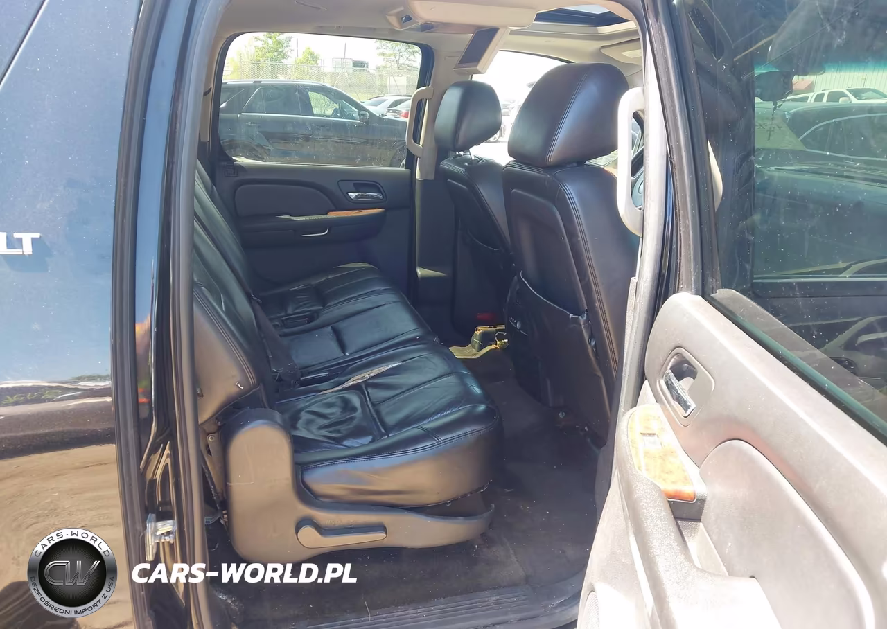2012 Chevrolet Suburban 1500 Lt VIN:1GNSKJE73CR107579 - 8