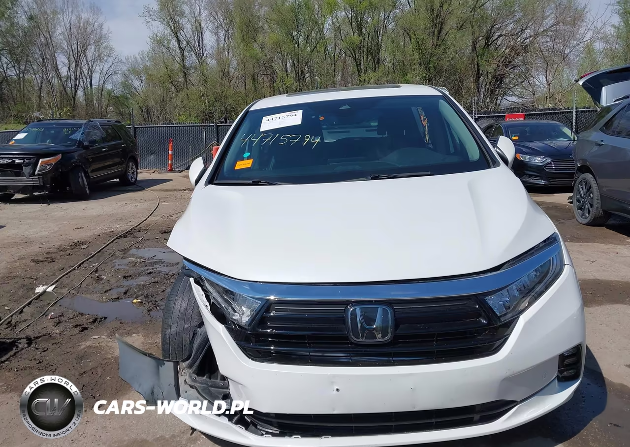 2023 Honda Odyssey Touring VIN:5FNRL6H87PB021659 - 13