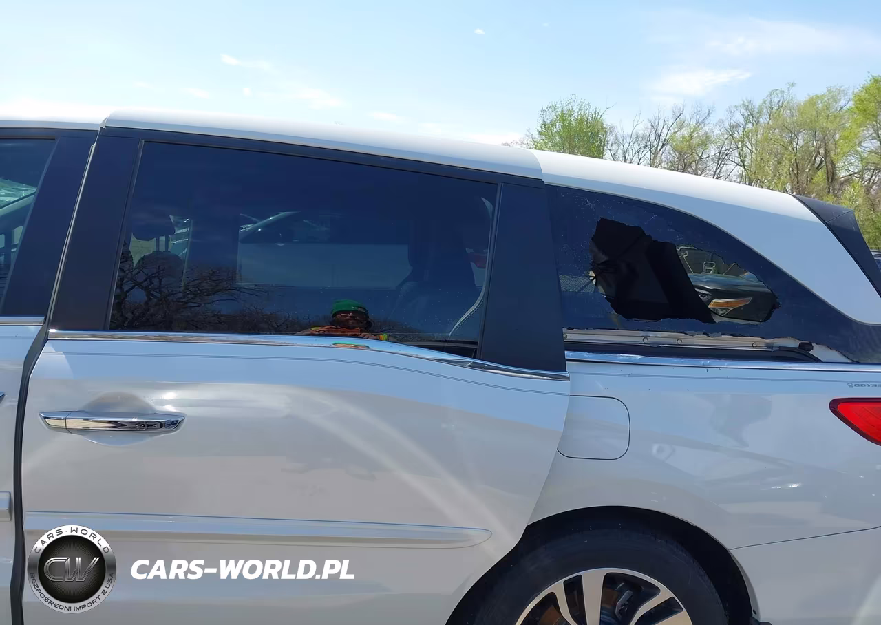 2023 Honda Odyssey Touring VIN:5FNRL6H87PB021659 - 6