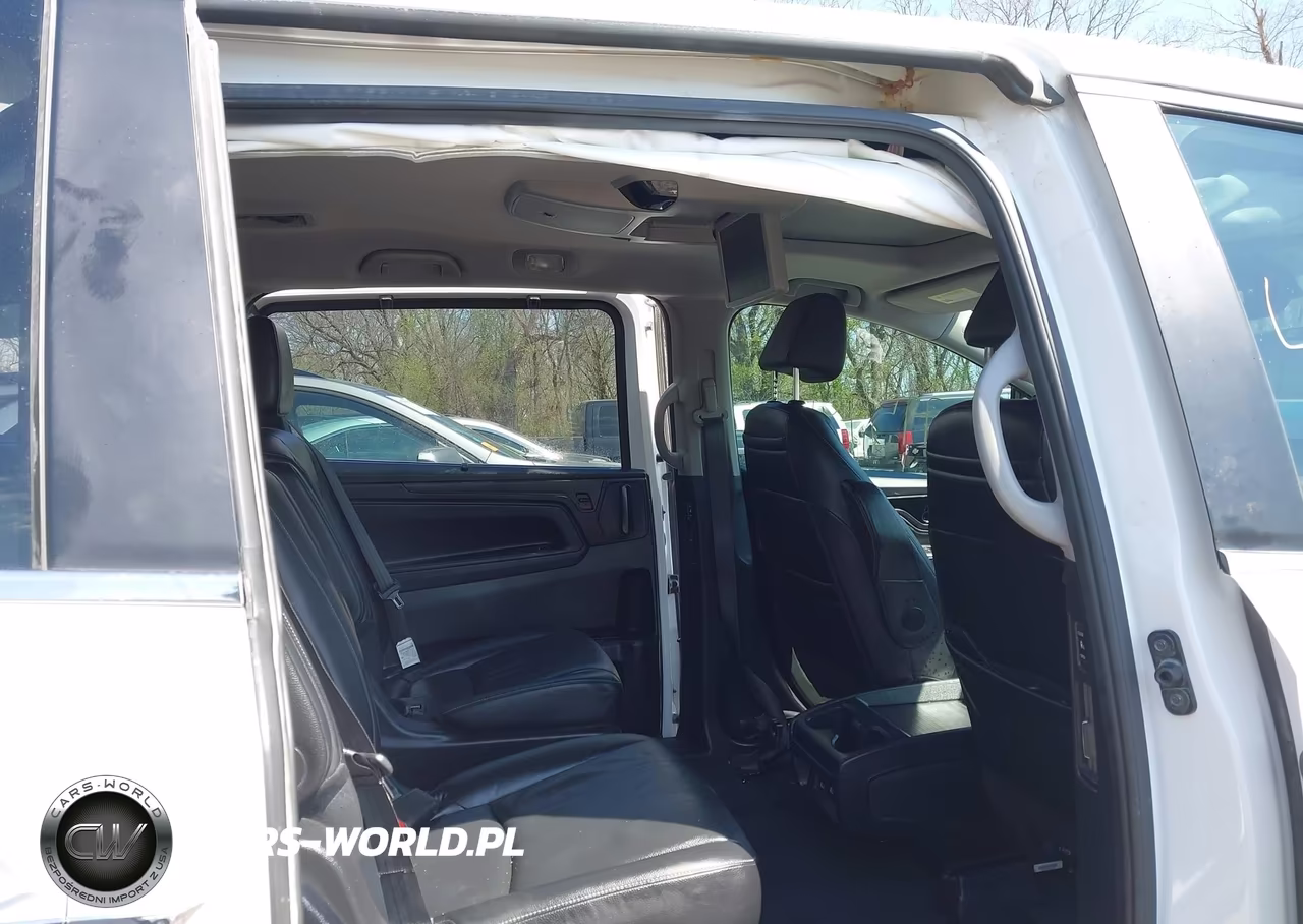 2023 Honda Odyssey Touring VIN:5FNRL6H87PB021659 - 8