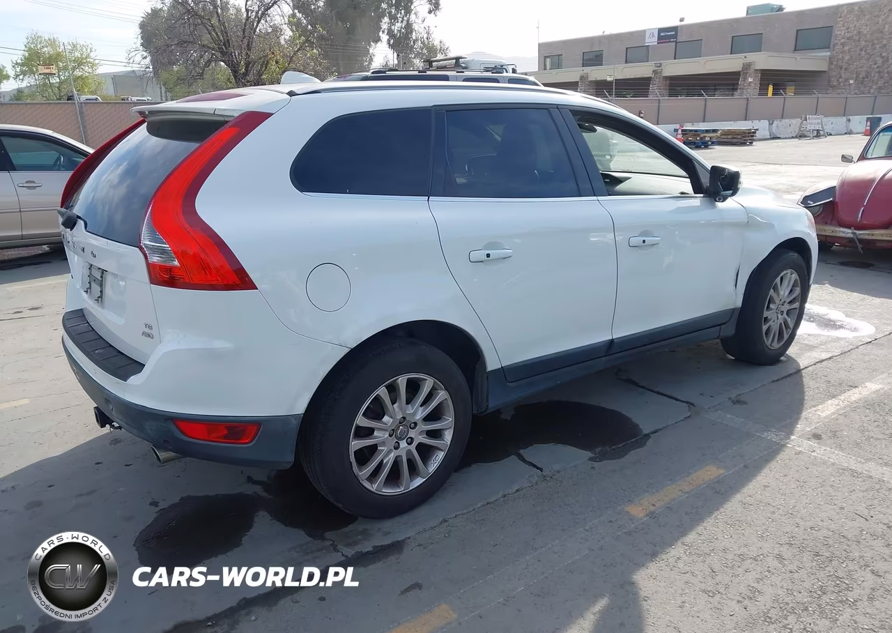 2010 Volvo Xc60 T6-T6 R-Design VIN:YV4992DZ0A2063135 - 4