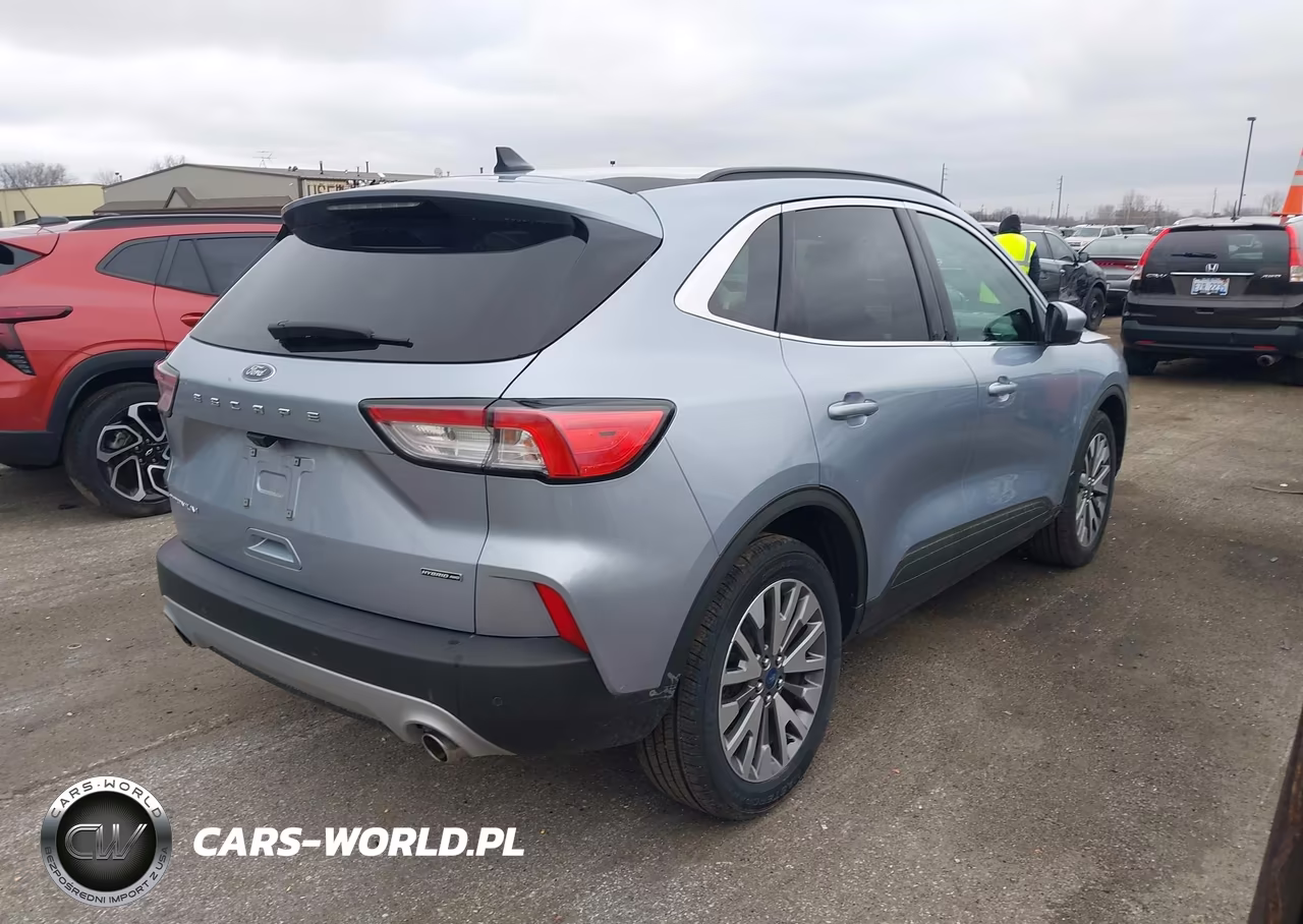 2022 Ford Escape Titanium Hybrid VIN:1FMCU9DZ1NUB22313 - 4