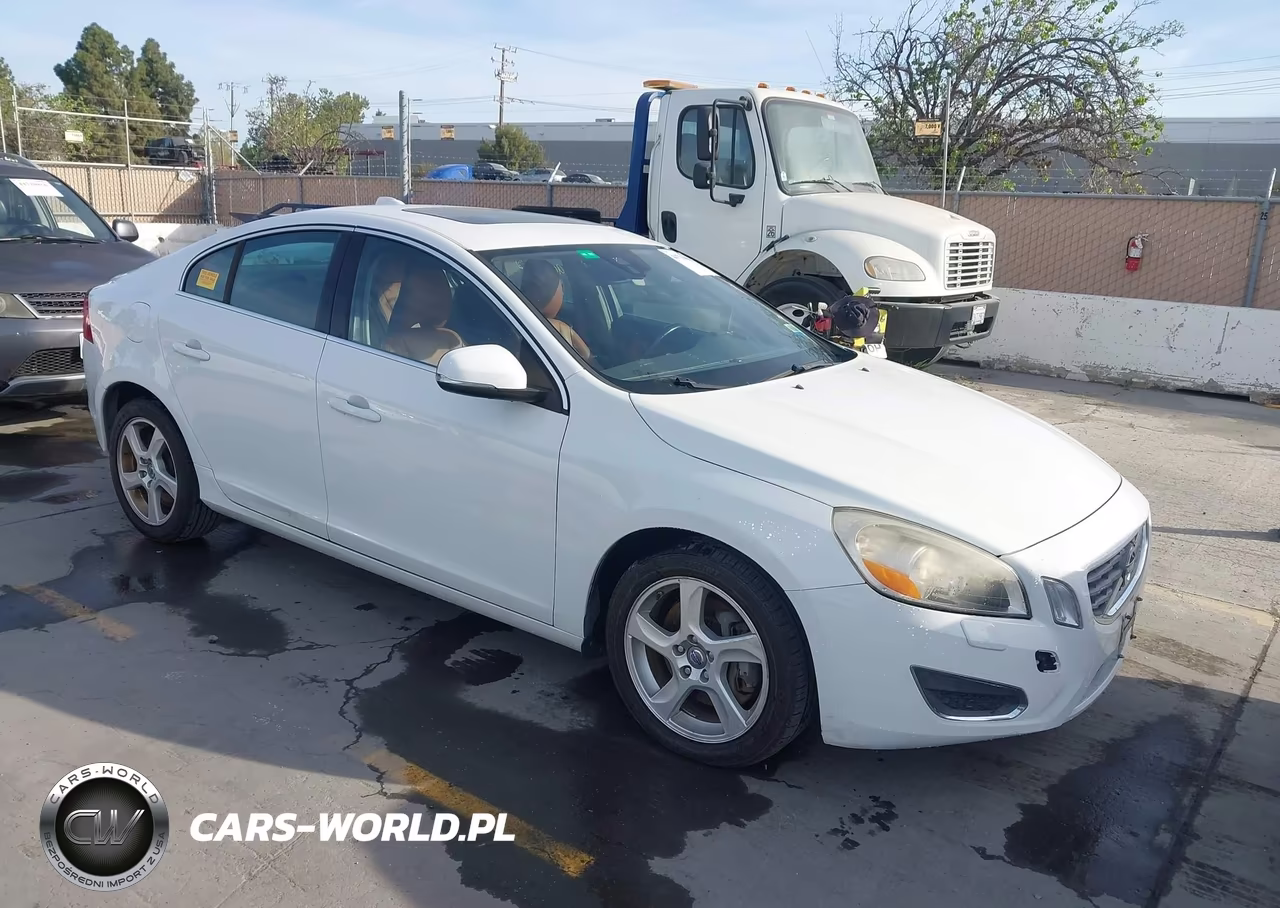 2013 Volvo S60 T5