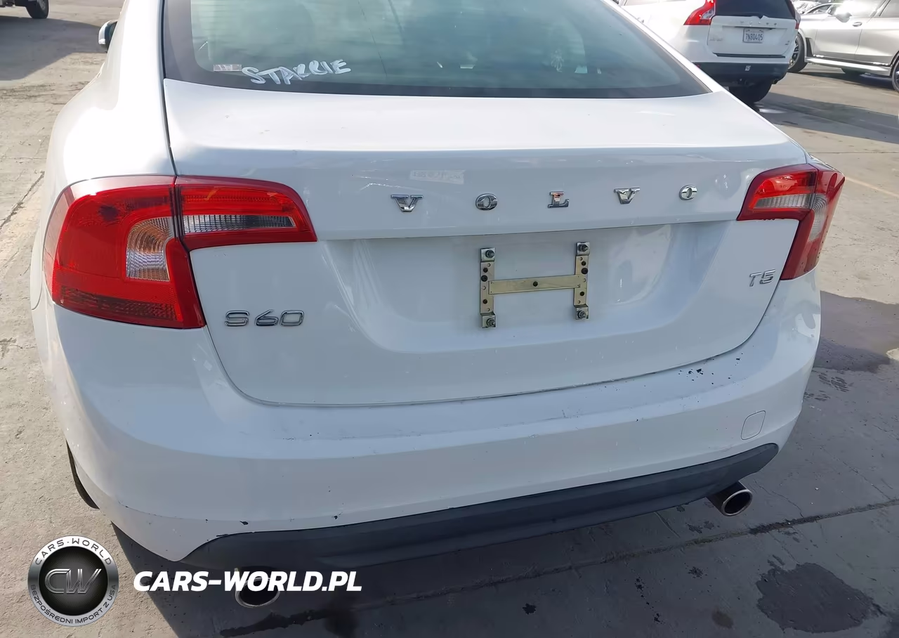 2013 Volvo S60 T5 VIN:YV1612FS7D2203340 - 6