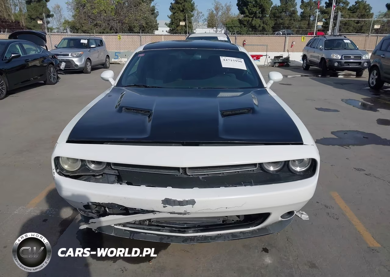 2015 Dodge Challenger Sxt VIN:2C3CDZAG6FH912190 - 6