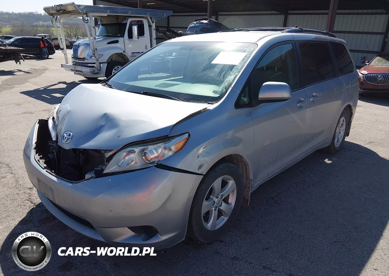 2017 Toyota Sienna Le 8 Passenger VIN:5TDKZ3DCXHS895249 - 2